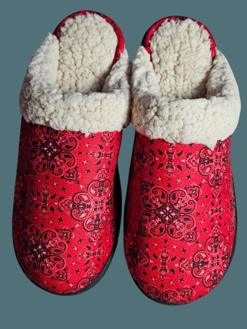 Lincoln Outfitters Red Bandana Faux Shearling Women Slippers Size XL 11-12